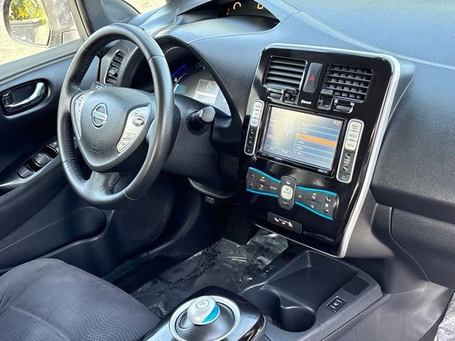 2013 Nissan Leaf SV
