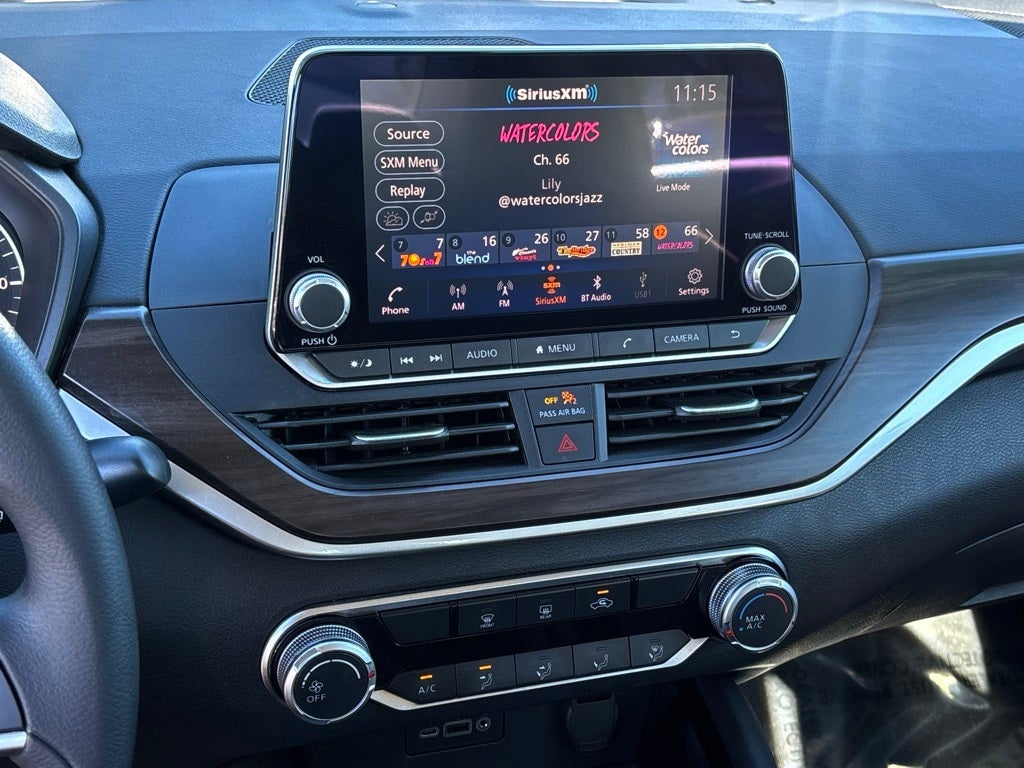 2023 Nissan Altima SV