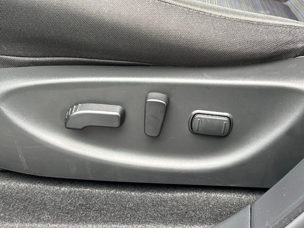 2023 Nissan Leaf SV Plus