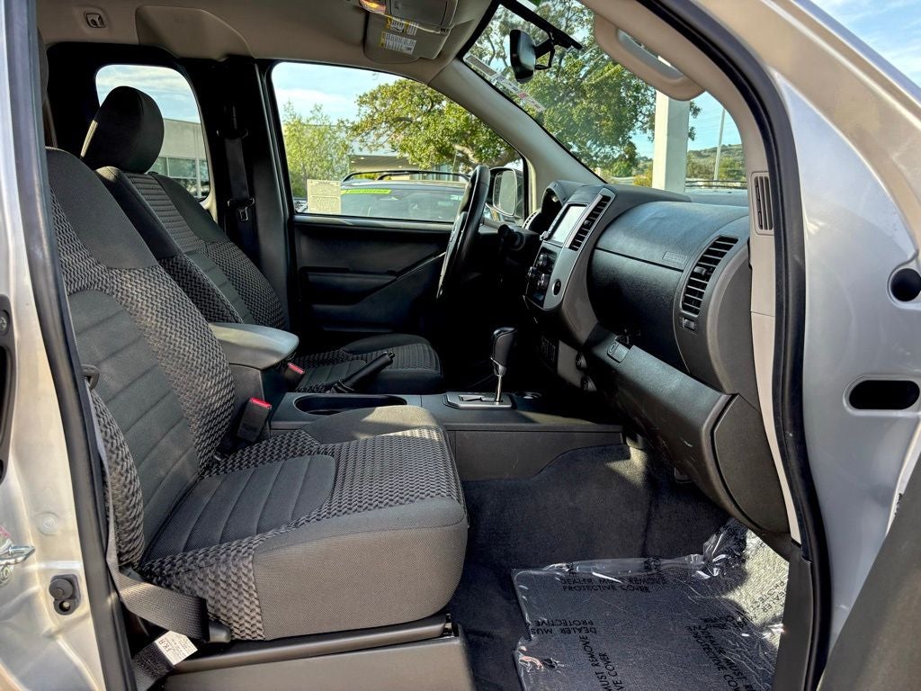 2020 Nissan Frontier SV