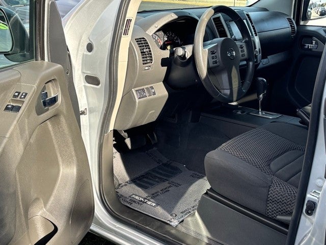 2020 Nissan Frontier SV