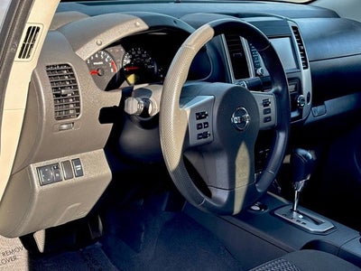 2020 Nissan Frontier SV