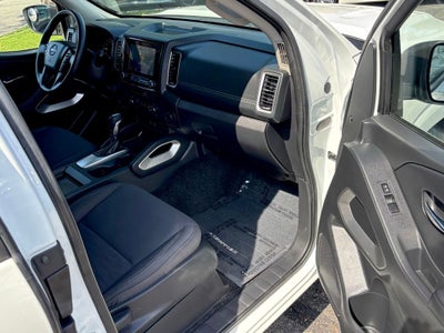 2024 Nissan Frontier King Cab® SV