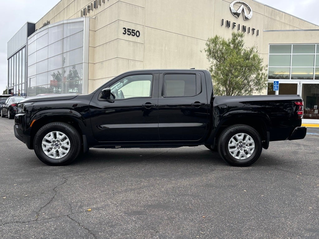 2023 Nissan Frontier SV