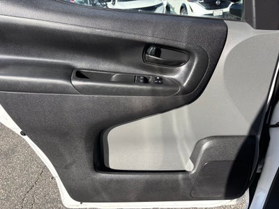 2021 Nissan NV200 S