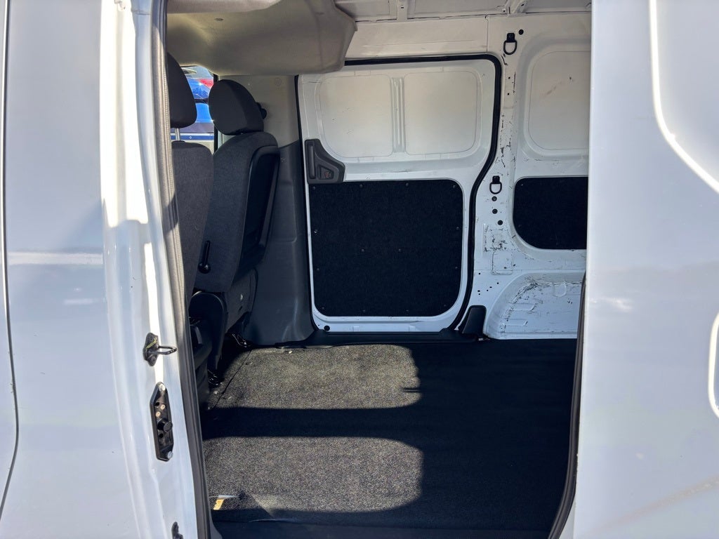 2021 Nissan NV200 S