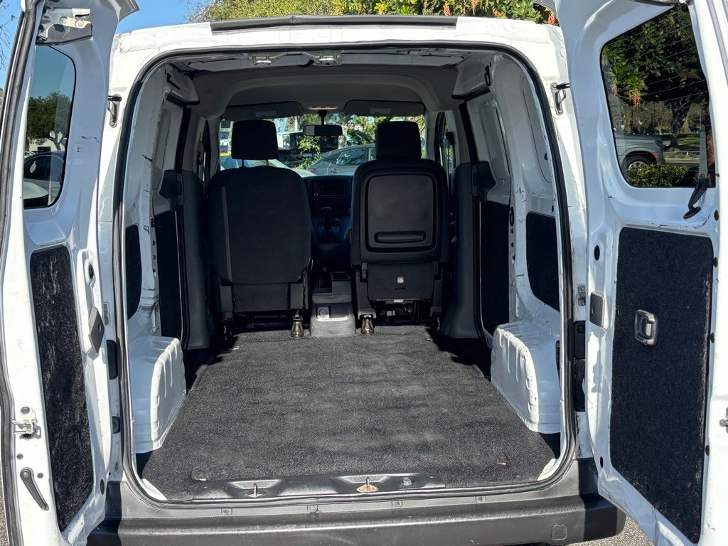 2021 Nissan NV200 S