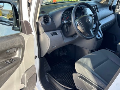 2021 Nissan NV200 S