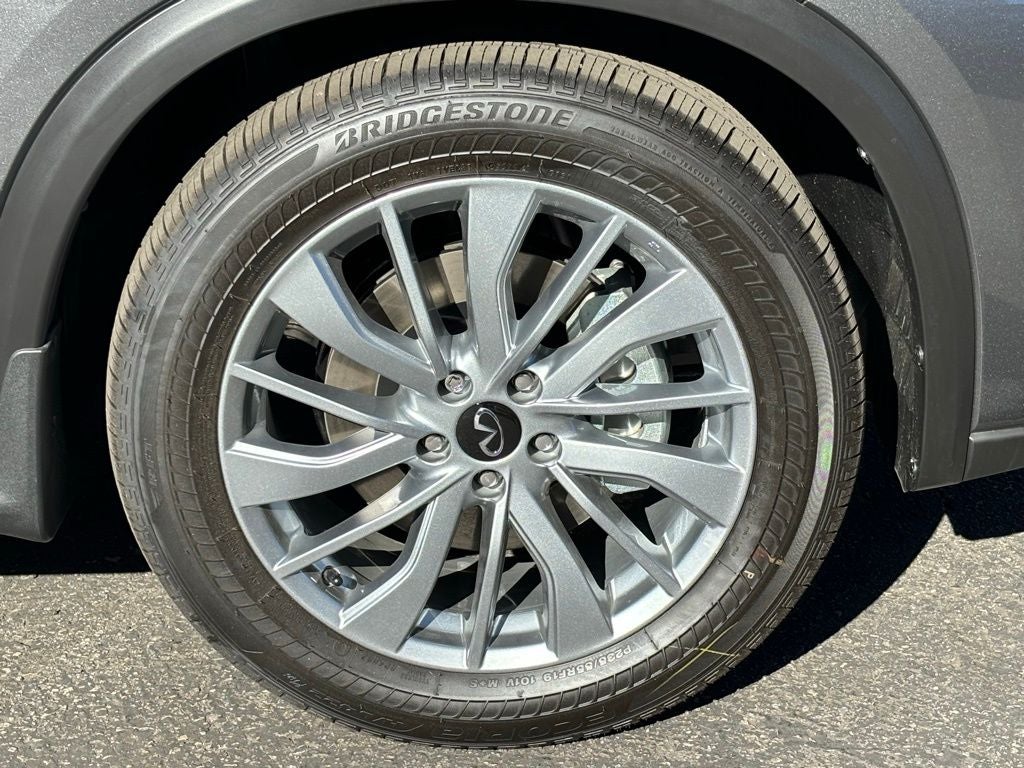 2025 INFINITI QX50 Pure AWD