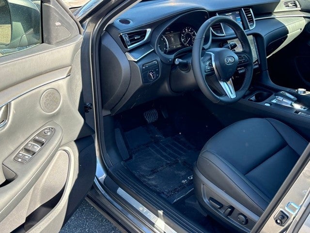 2025 INFINITI QX50 Pure AWD