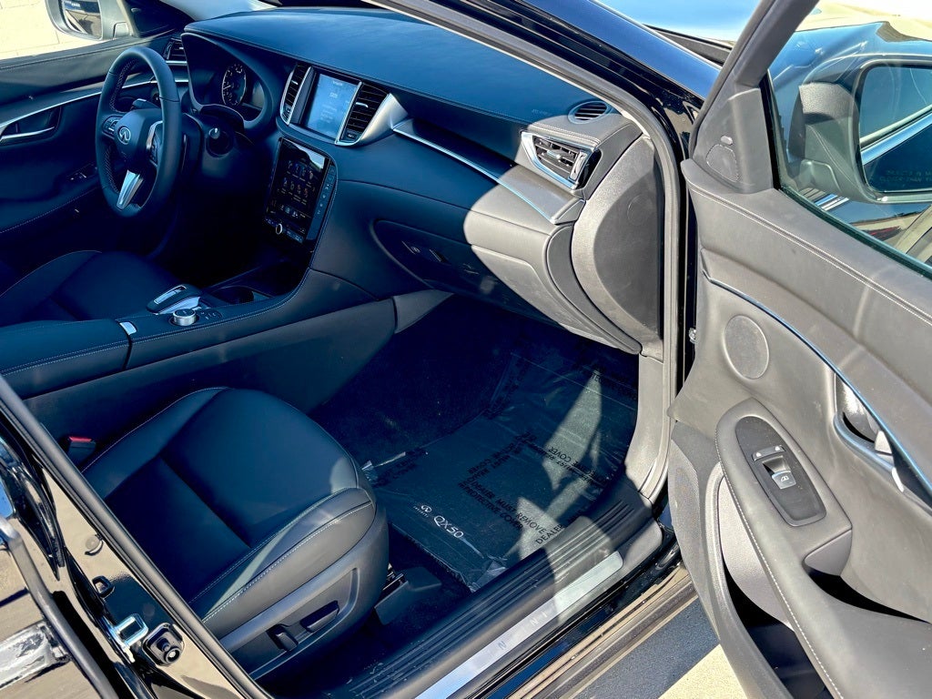 2025 INFINITI QX50 Pure AWD
