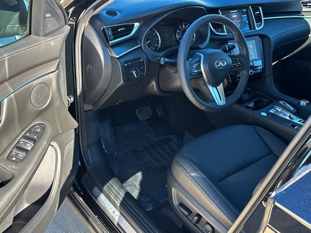 2025 INFINITI QX50 Pure AWD