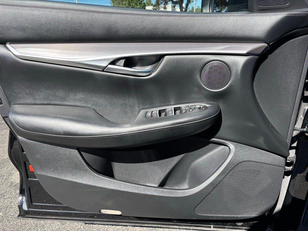 2022 INFINITI QX50 LUXE FWD