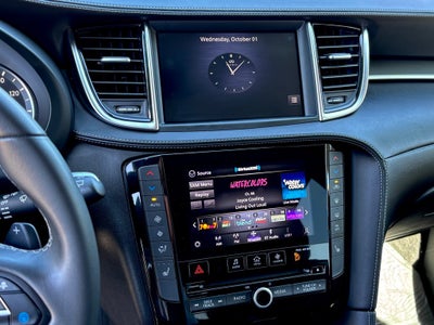 2022 INFINITI QX50 LUXE FWD