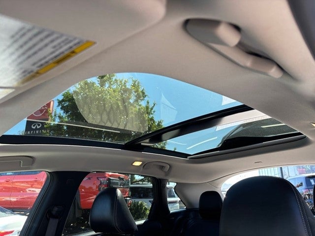 2022 INFINITI QX50 LUXE FWD