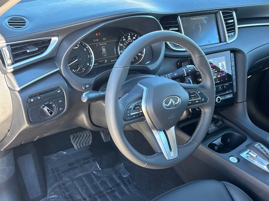 2025 INFINITI QX50 LUXE AWD