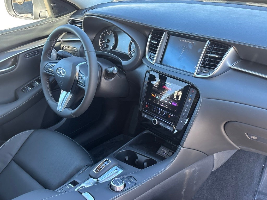 2025 INFINITI QX50 LUXE AWD
