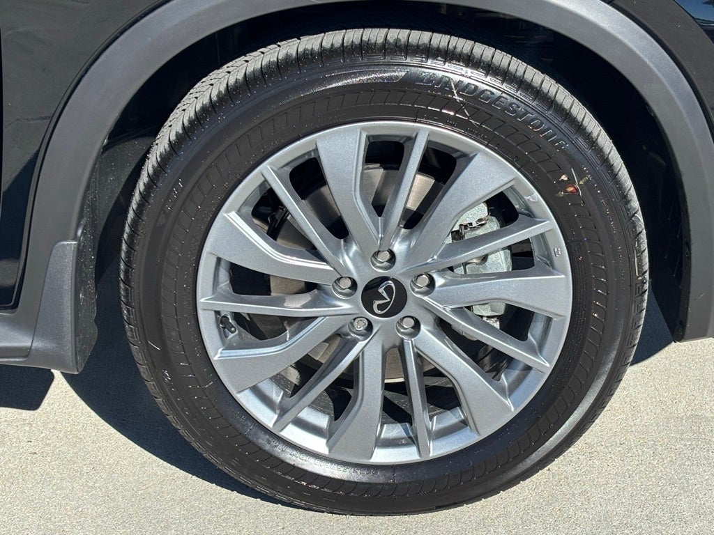 2025 INFINITI QX50 LUXE AWD