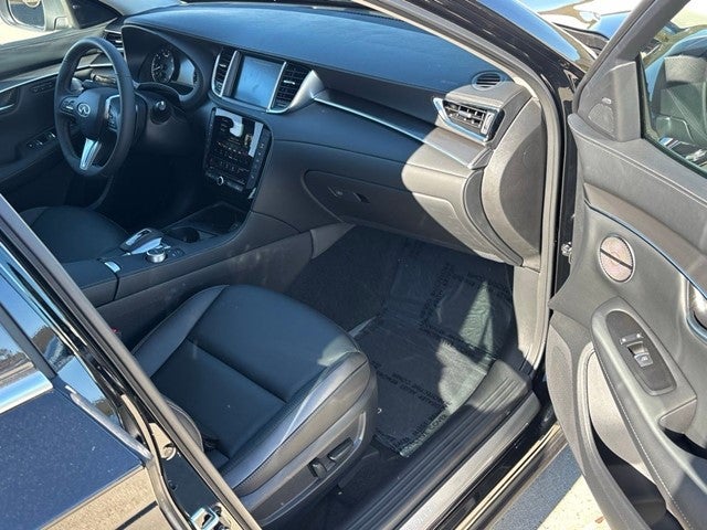 2025 INFINITI QX50 LUXE AWD