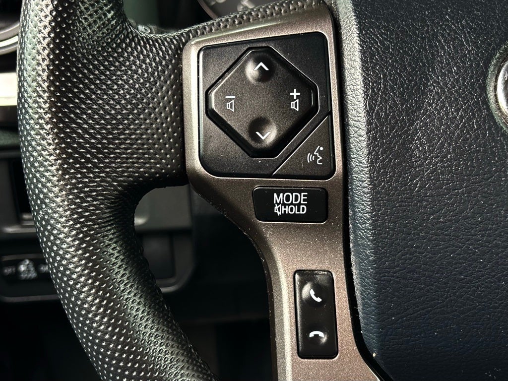 2016 Toyota Tacoma Limited V6