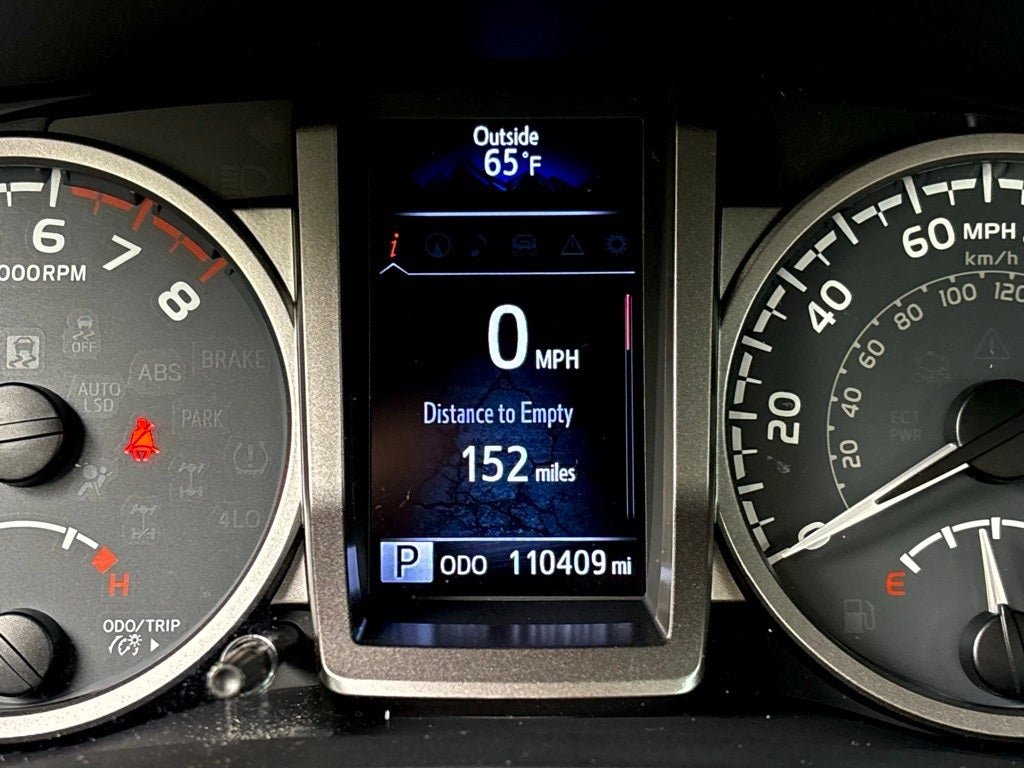 2016 Toyota Tacoma Limited V6