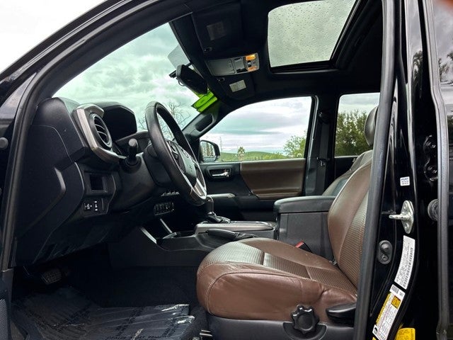 2016 Toyota Tacoma Limited V6