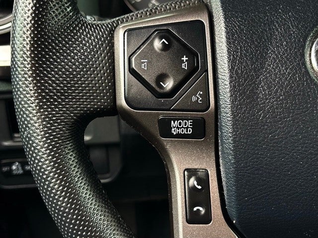 2016 Toyota Tacoma Limited V6