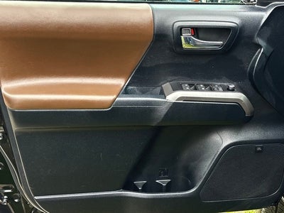 2016 Toyota Tacoma Limited V6