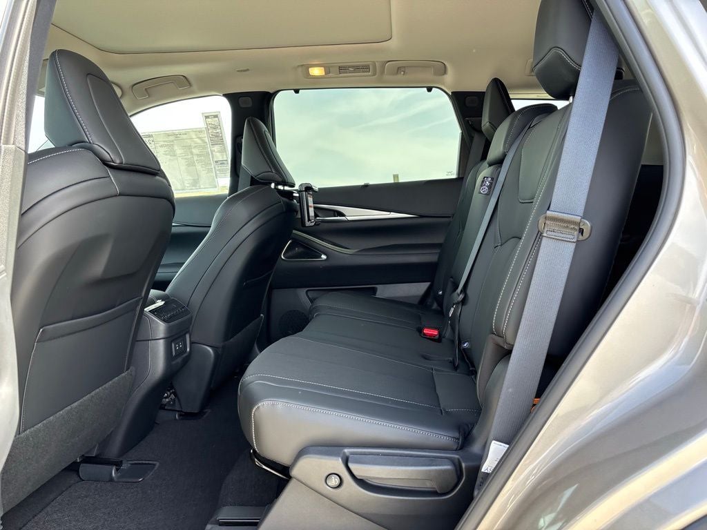 2026 INFINITI QX60 Luxe FWD