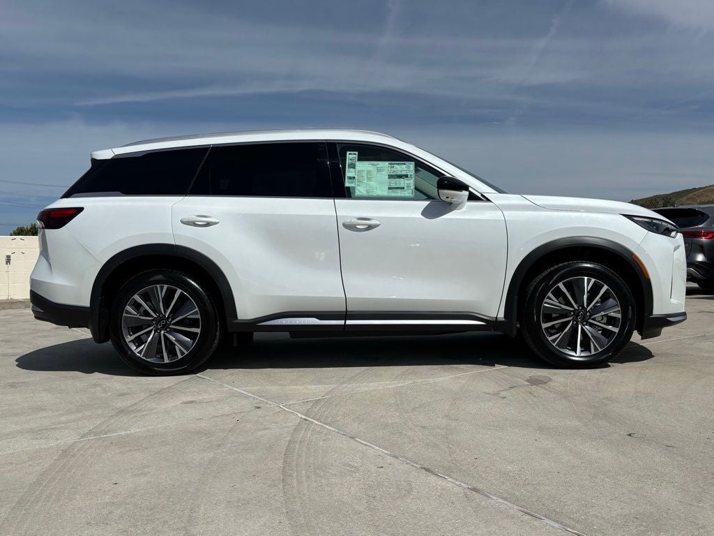 2026 INFINITI QX60 Luxe AWD
