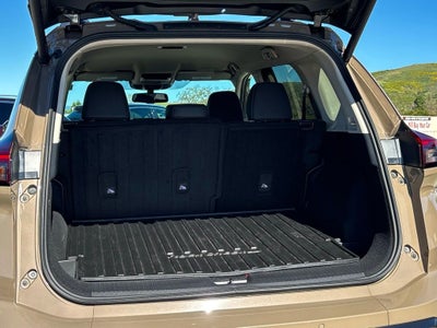 2025 Nissan Rogue Rock Creek®