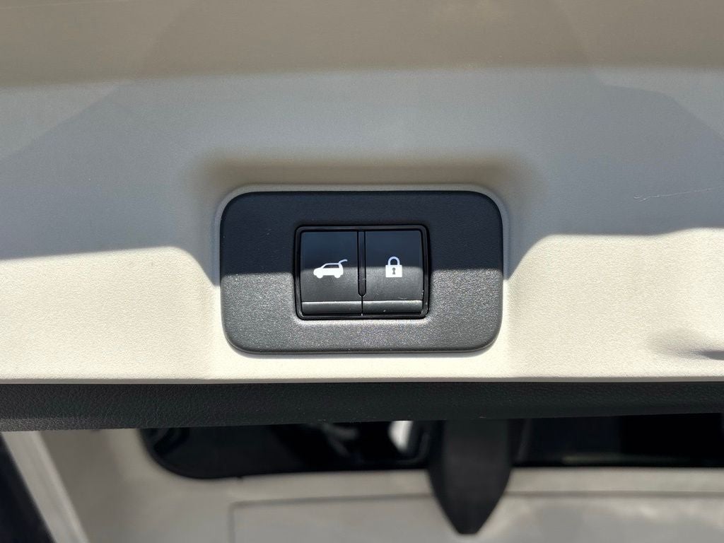 2023 Nissan Ariya EMPOWER+