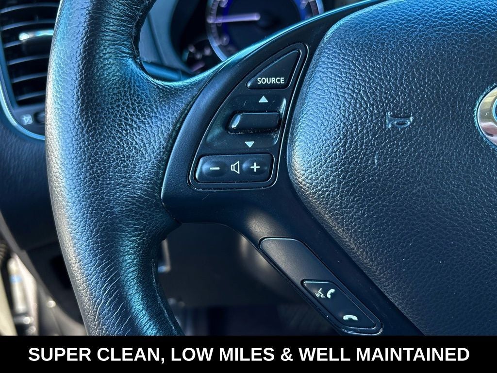 2016 INFINITI QX50 Base