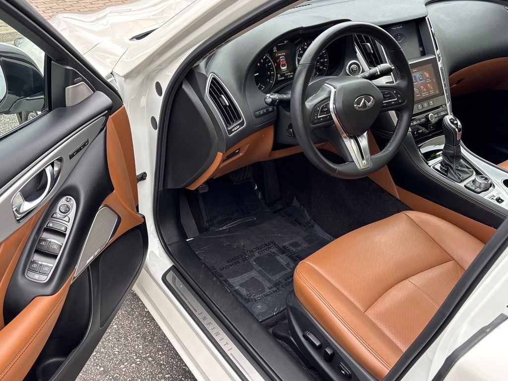 2023 INFINITI Q50 LUXE RWD