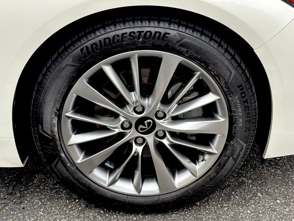 2023 INFINITI Q50 LUXE RWD