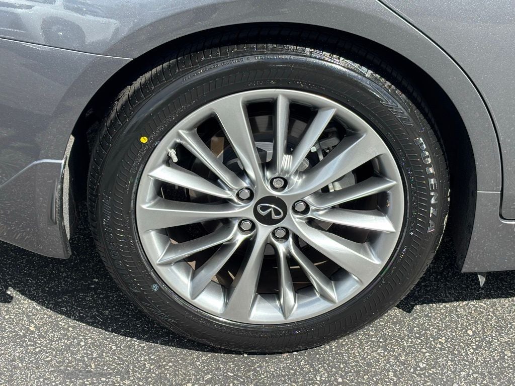 2023 INFINITI Q50 LUXE RWD