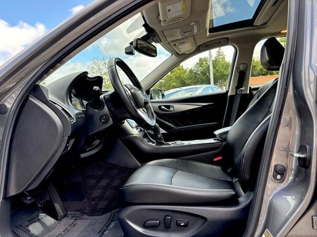 2023 INFINITI Q50 LUXE RWD