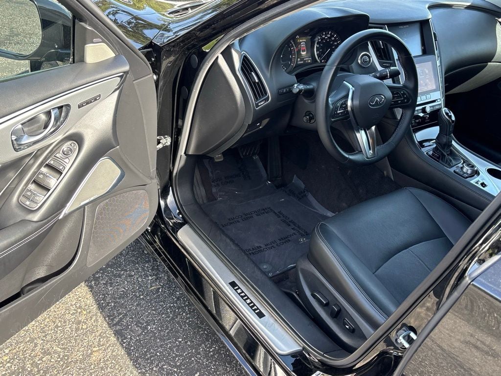 2023 INFINITI Q50 LUXE RWD