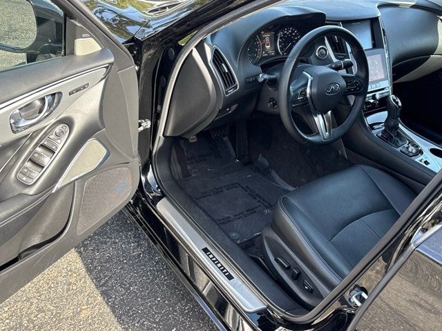 2023 INFINITI Q50 LUXE RWD