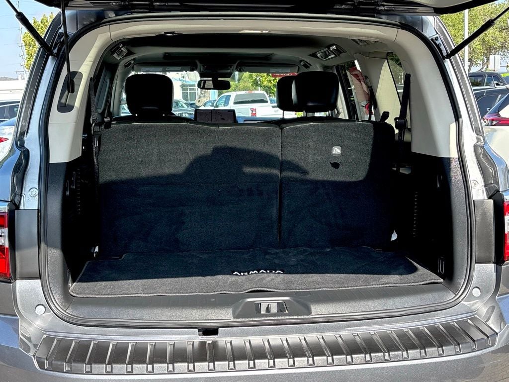 2024 Nissan Armada SL
