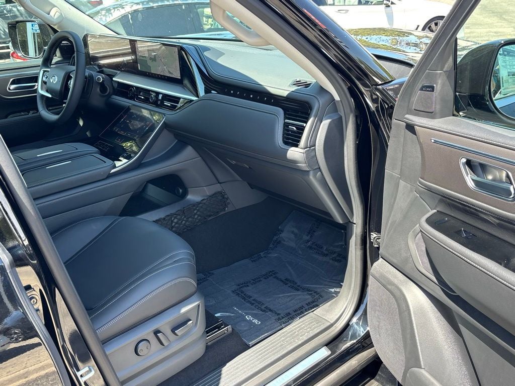 2026 INFINITI QX80 Pure 2WD