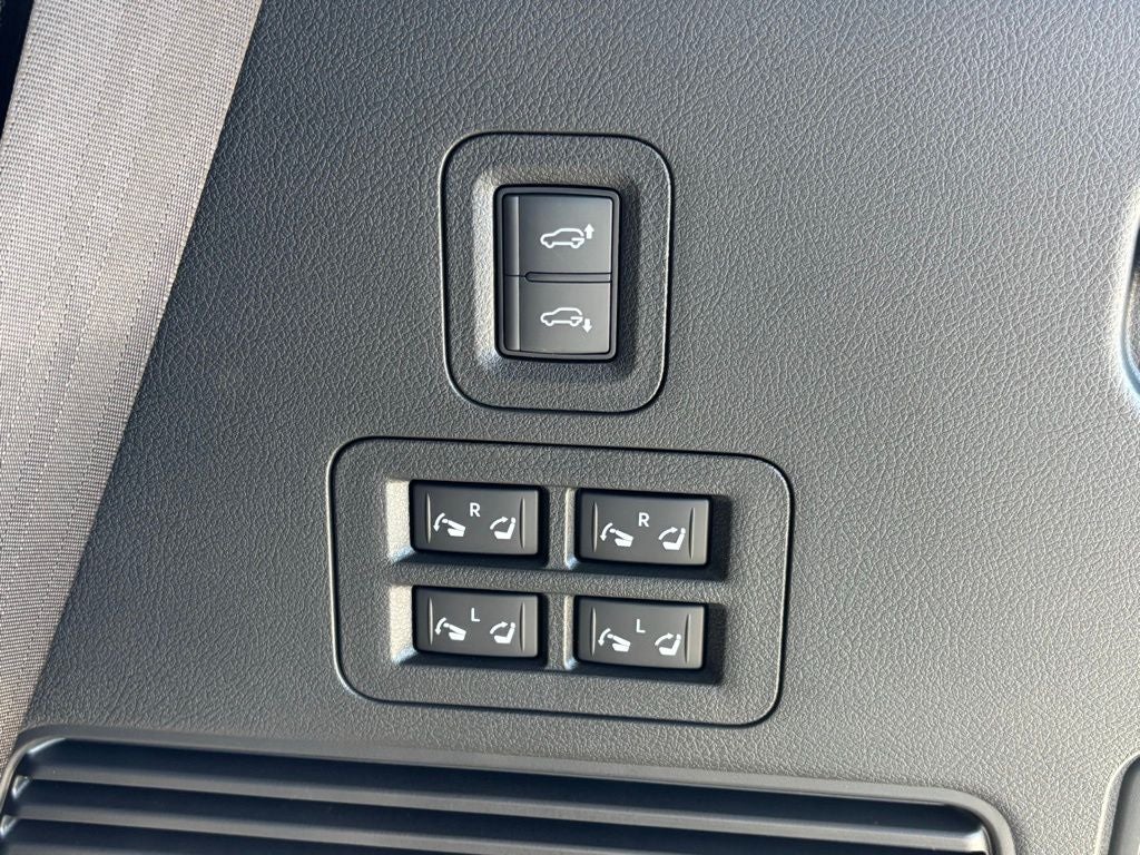 2026 INFINITI QX80 Luxe 4WD