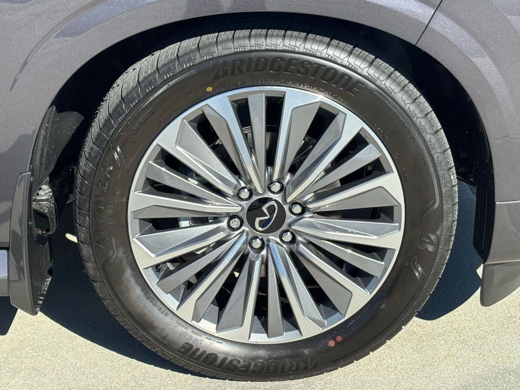 2026 INFINITI QX80 Luxe 4WD