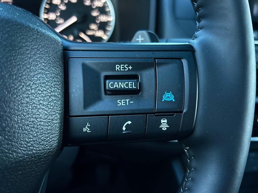 2025 Nissan Rogue SV