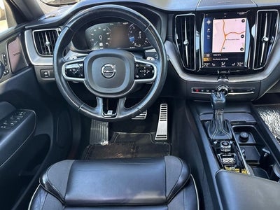 2020 Volvo XC60 T5 R-Design
