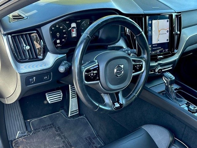 2020 Volvo XC60 T5 R-Design