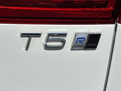 2020 Volvo XC60 T5 R-Design