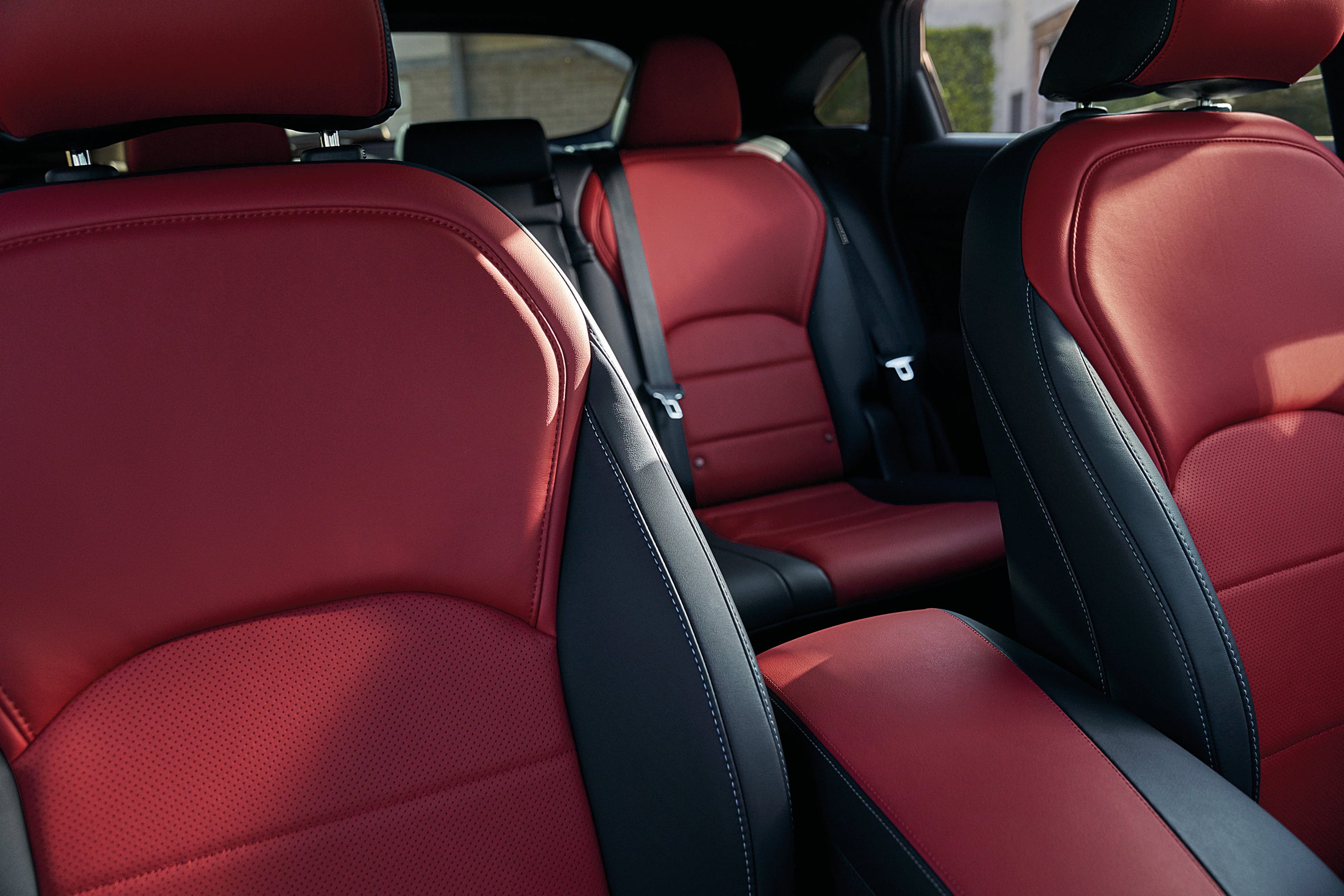 Infiniti QX55 model seating view